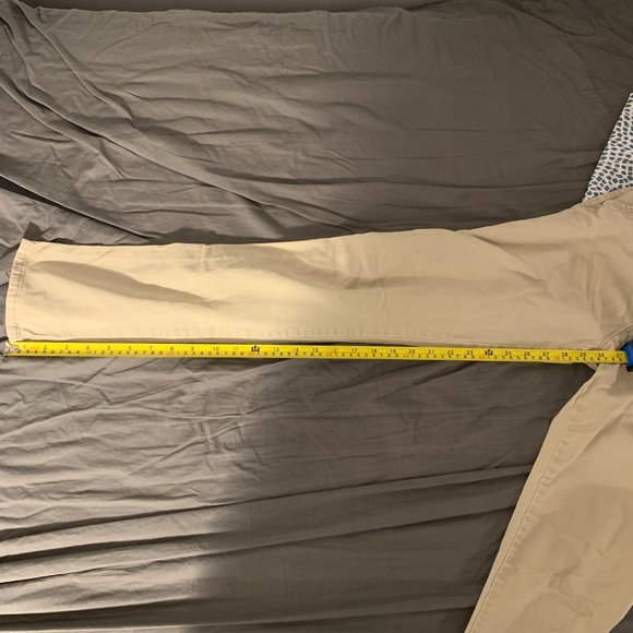 Aeropostale Beige Khaki pants size 2 Regular length - Picture 15 of 15